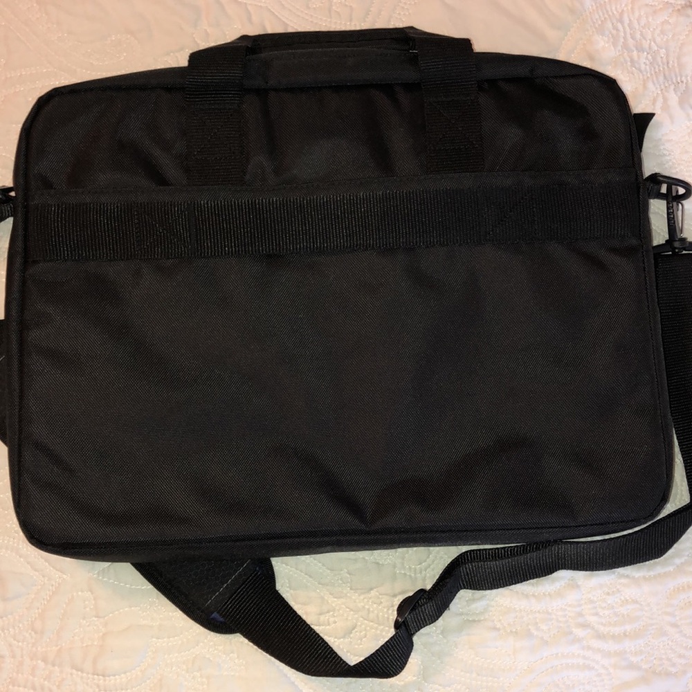 Lenovo Computer Bag - Picture 4 of 4